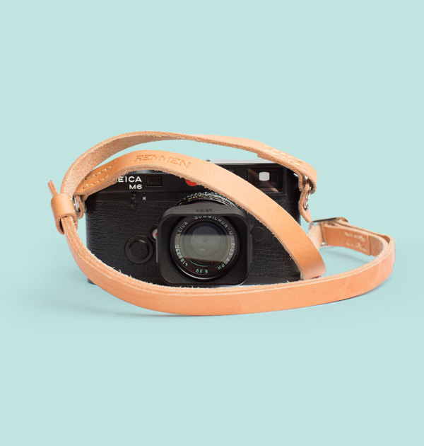 Remmen Nature on Leica M6. Quality camera straps made of vegetable tanned leather from Tärnsjö, Sweden. Made by artisans in Sweden. www.remmen-straps.com